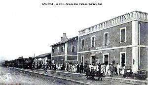 AIN-SEFRA - GARE - ARRIVEE DU TRAIN DE L'EXTREME-SUD